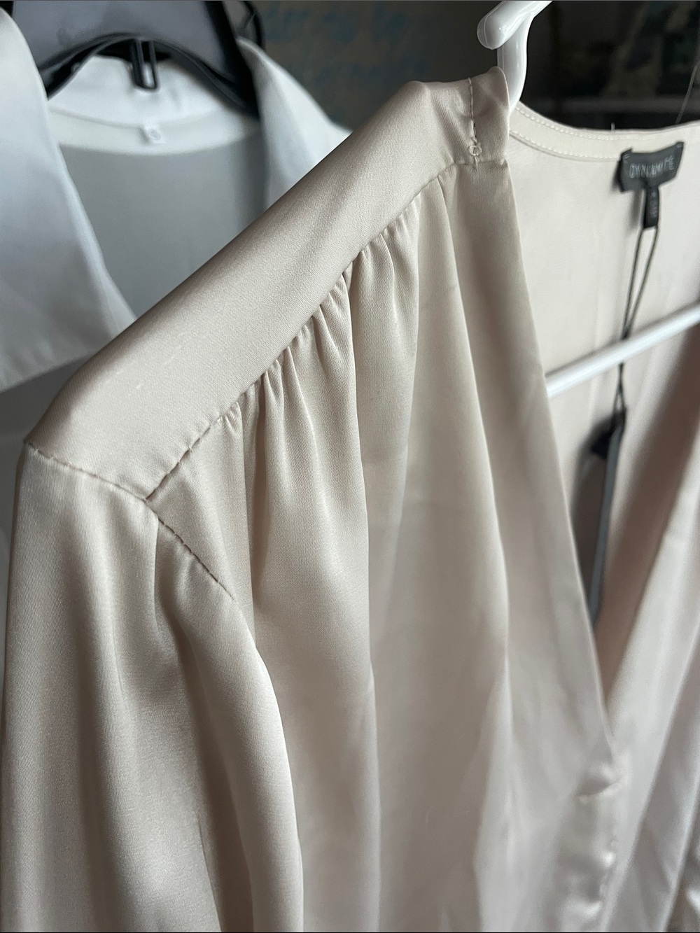 NWT Dynamite Soft Cream Satin V-Neck Blouse - Picture 6 of 16